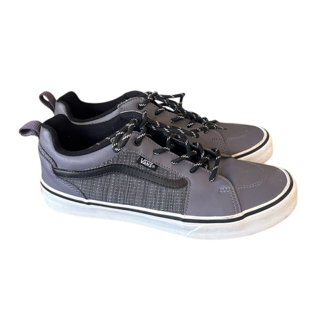 Vans Gray Leather Canvas Filmore Low Top Lace Up Sneaker Youth Size 7‎ EU 39